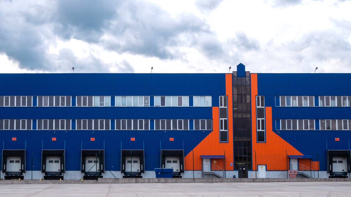 Warehouse Logistics Center